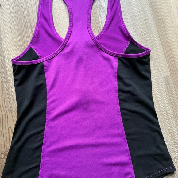 Alo Purple and Black Women's Racerback Top - Picture 2 of 3